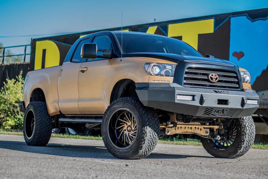 Toyota Tundra Double Cab SR5 on Forgiato Wheels (Ventoso-T) '2019